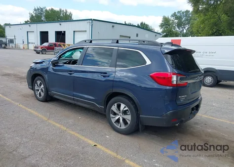 2023 Subaru Ascent Premium 8-Passenger z USA, uszkodzony, nr VIN 4S4WMACD6P3419252